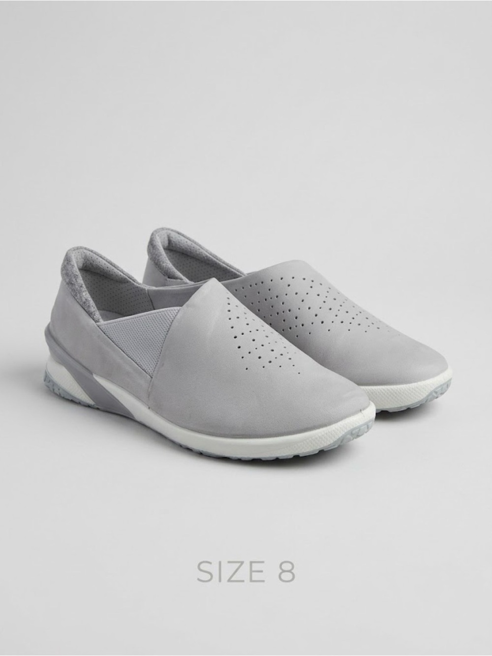 ECCO Women's Grey Trainers size 39 ( 8- 8.5 US)